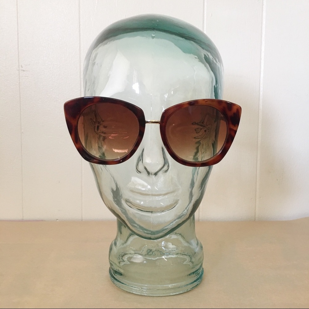 Modern Cat Eye Sunglasses
